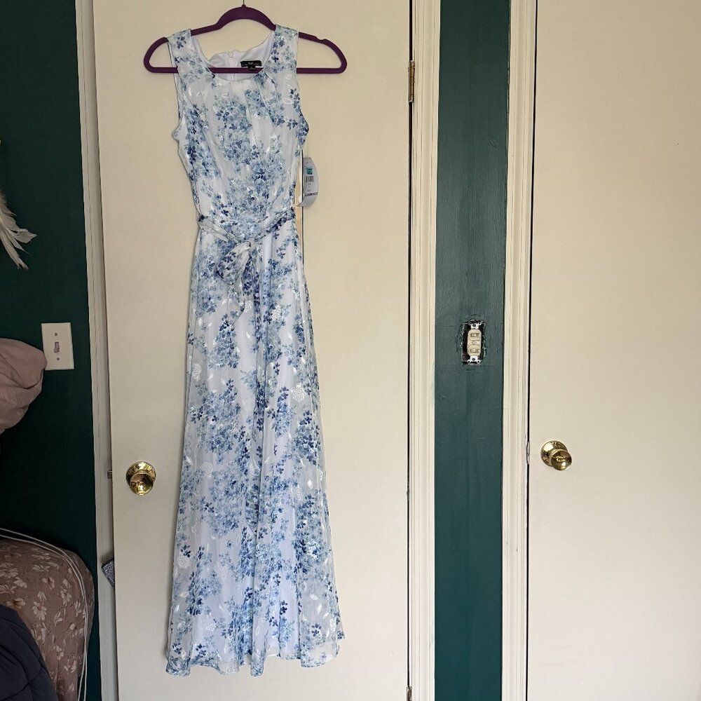 R&K White floral dress